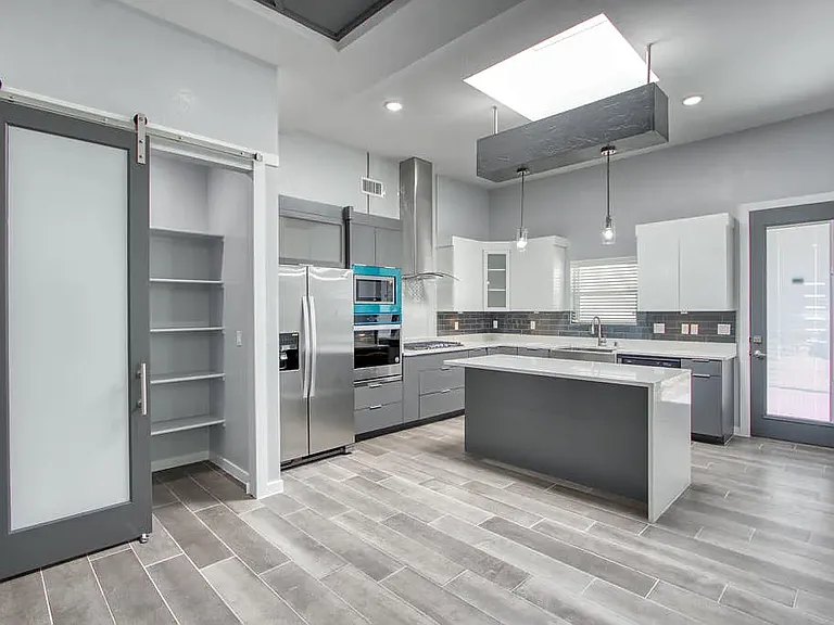 14885 Orsten Artis Ave — Photo 7