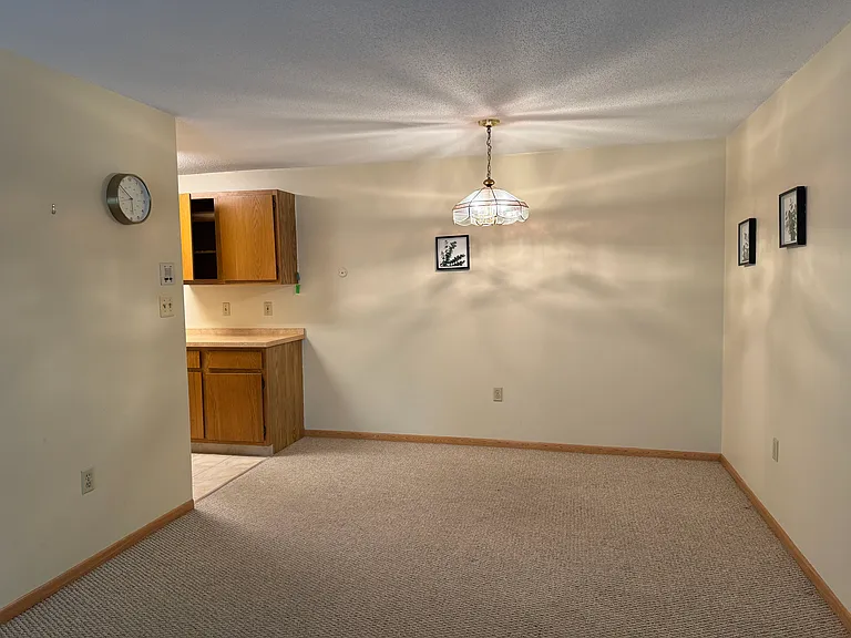 38 Silver Hill Ln #6 — Photo 6