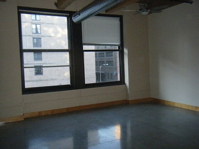 2nd image of 1021 Washington Ave Unit 503