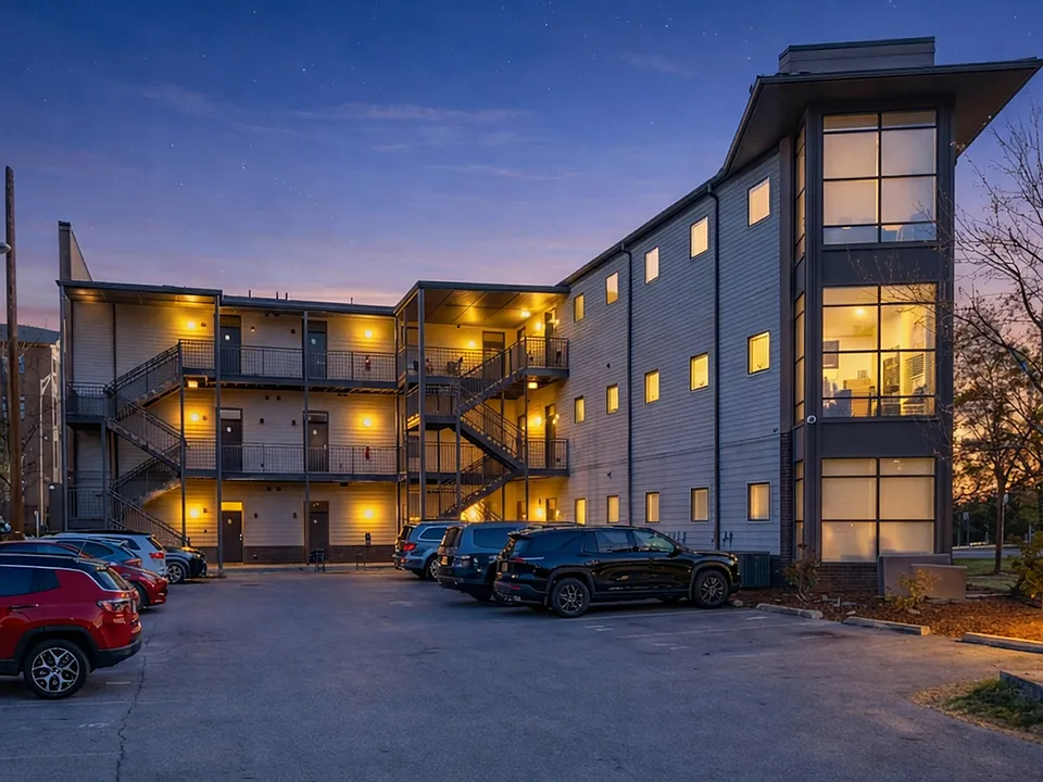 1700 Belcourt Ave #205