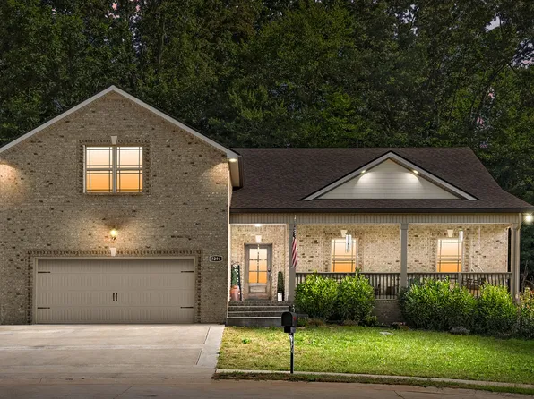 3294 Dabney Ln, Clarksville, TN 37043