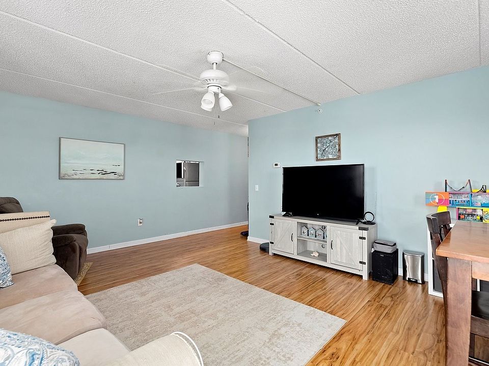 7914 Rockaway Beach Blvd Far Rockaway, NY, 11693 Apartments for Rent