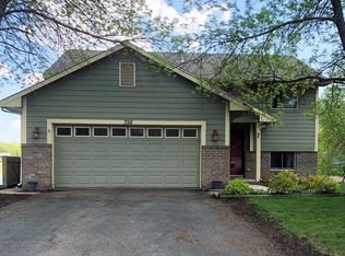 356 Wildhurst Rd, Waconia, MN 55387