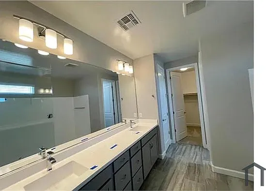 628 W Derringer Way — Photo 21