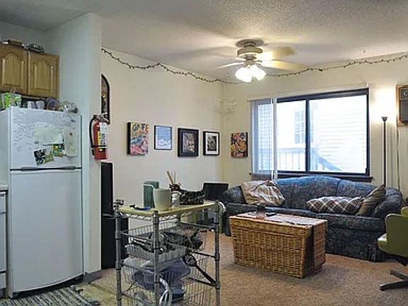 5th image of 434 S Johnson St #5