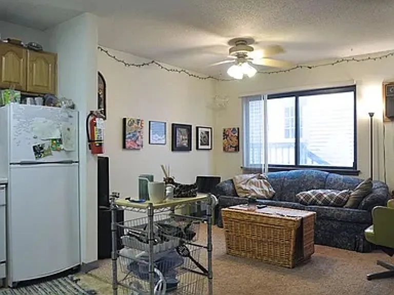 434 S Johnson St — Photo 36