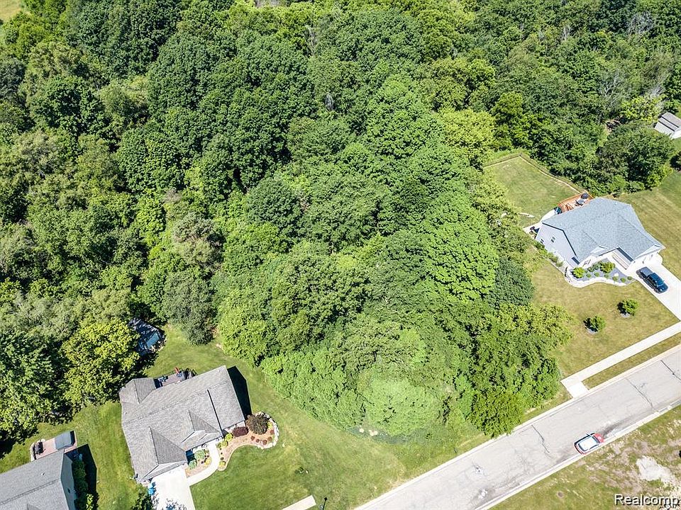 1st image of 7480 Fairview Dr
