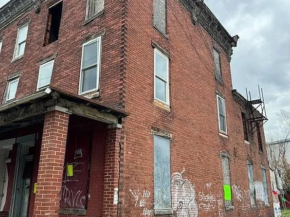 33 S 16th St, Harrisburg, PA 17104