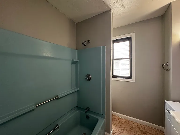 51 Glendale St #1 — Photo 5