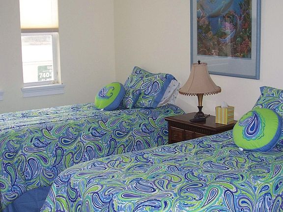 Front bedroom