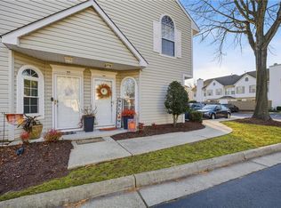 1612 Pattington Cir, Virginia Beach, VA 23454