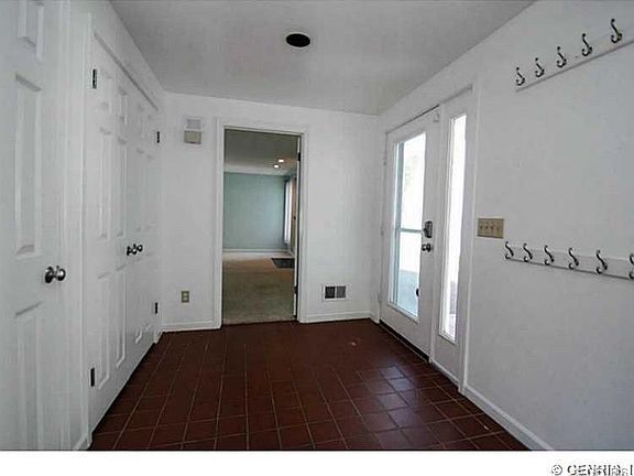 4th image of 28 York St