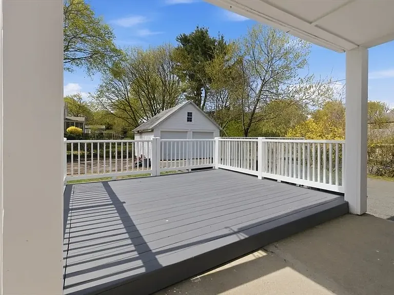 127 Winslow Ave — Photo 12
