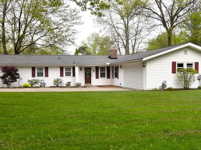 41 E Bel Meadow Ln, Chagrin Falls, OH, 44022