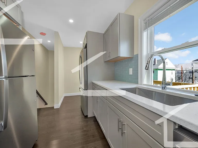 43 Wright Ave #2A — Photo 22