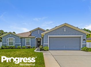 11701 W Carson Lake Dr, Jacksonville, FL 32221