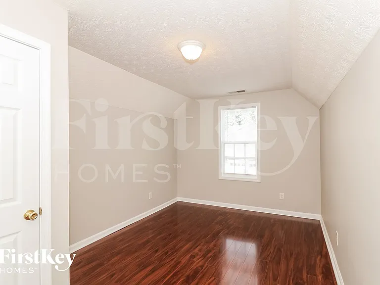 1257 Pounds Ln — Photo 11