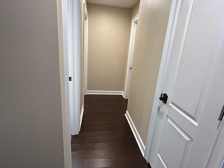 1423 Kathleen Ct — Photo 14