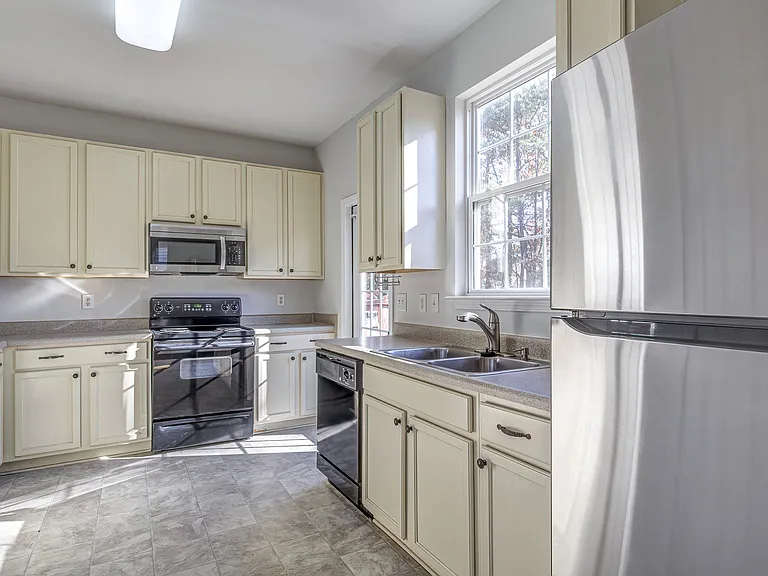 105 Otter Crest Way — Photo 10