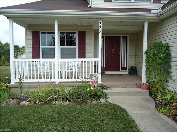 2nd image of 332 Northwoods Ave