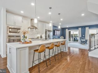 13240 Lake Woodland Way UNIT 5F, Herndon, VA 20171