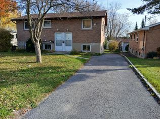 17 Shaw St #B, Kingston, ON K7K4Y5