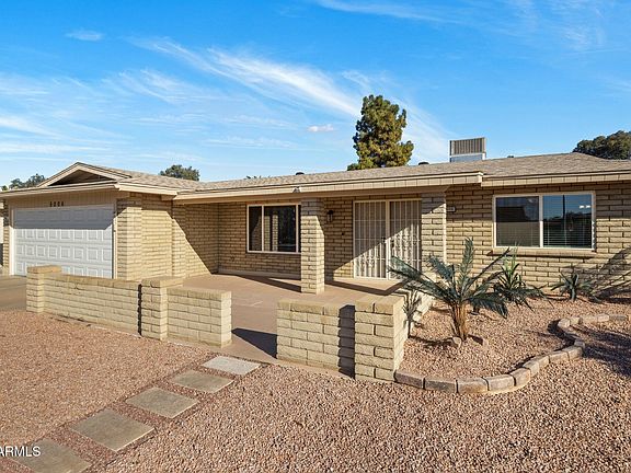 3rd image of 5006 E FORGE Avenue