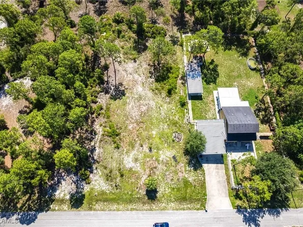 2316 Roosevelt Ave, Alva, FL 33920