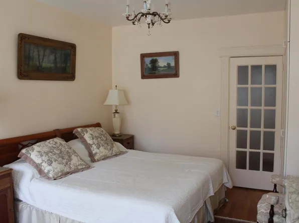 8514 108th St, Richmond Hill, NY 11418