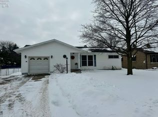 116 Lakeland Dr, Sandusky, OH