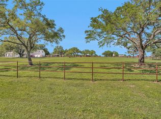 Walker Ln, Richmond, TX 77406
