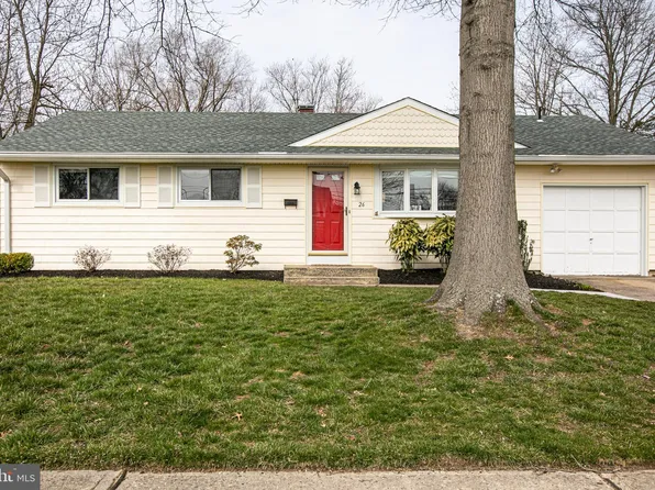 26 Shell Flower Ln, Hamilton, NJ 08690