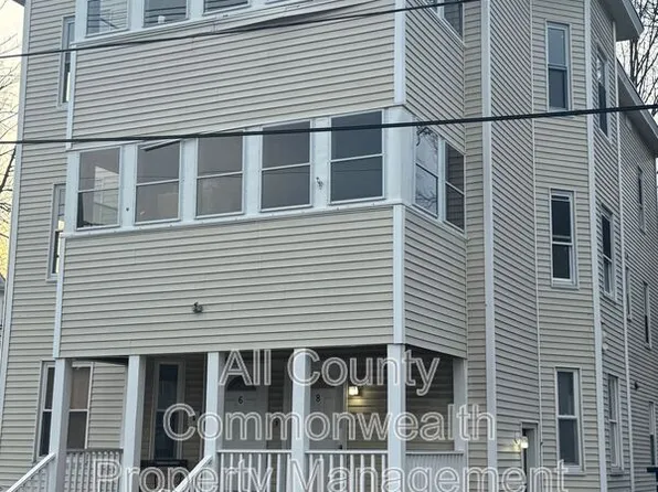 8 Elm St, Haverhill, MA