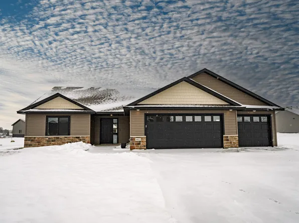 902 14th Ave NW, Kasson, MN 55944