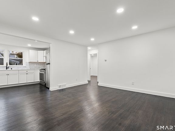5th image of 55 Plains Road