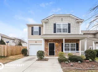 3509 Charterhall Ln, Charlotte, NC 28215