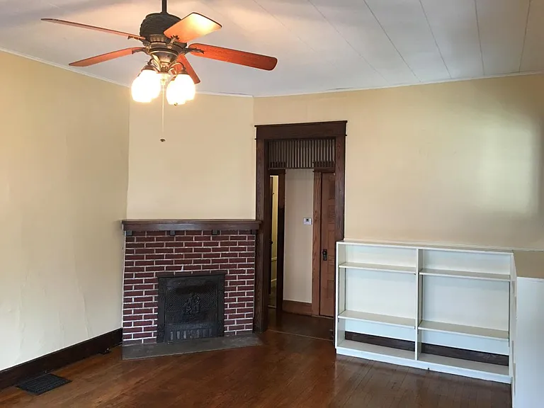 730 E Hunter Ave — Photo 3
