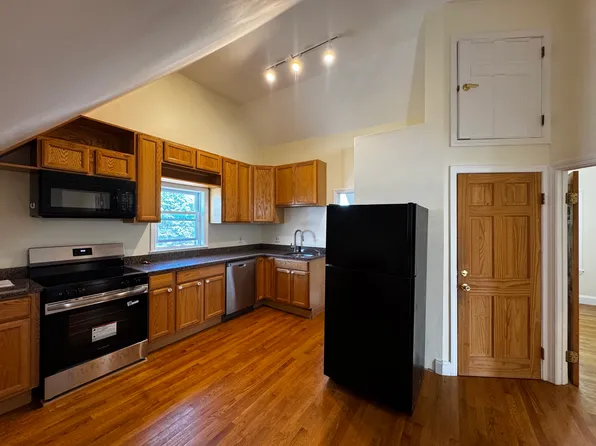 34 Hume Ave, Medford, MA 02155