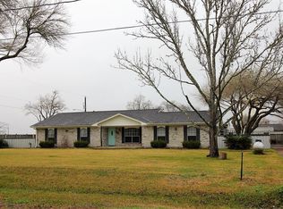 3505 Kreis Rd, Pearland, TX 77584