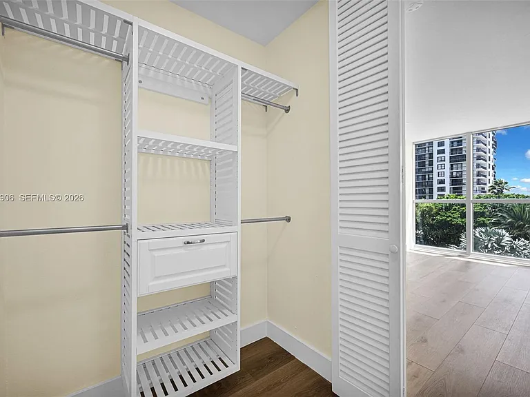 2451 Brickell Ave #5G — Photo 24