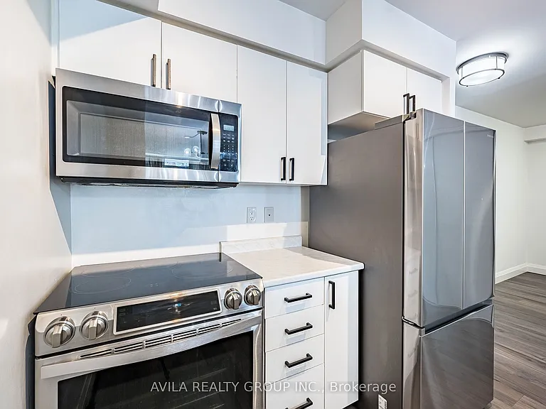 8 Trent Ave #704 — Photo 13