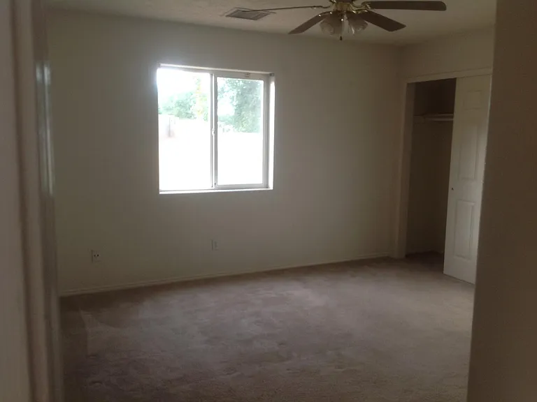 160 Calle Don Demetrio NE — Photo 9