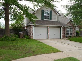 10513 S 83rd Cres E, Tulsa, OK 74133