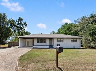47 Booth Est, Northport, AL 35473