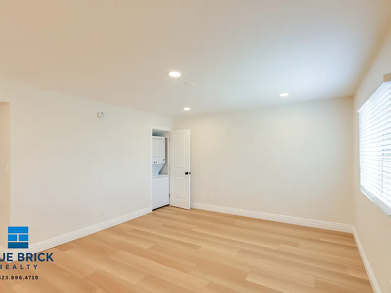 1405 N Normandie Ave #103 — Photo 24