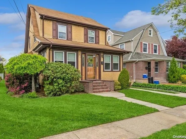 40 Beech Street, Floral Park, NY 11001