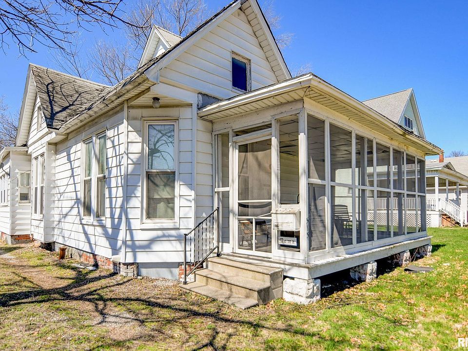 513 N Cherokee St, Taylorville, IL 62568 MLS CA1021348 Zillow