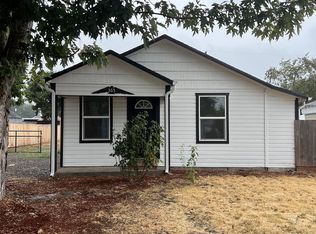 365 N 24th St, Springfield, OR 97477