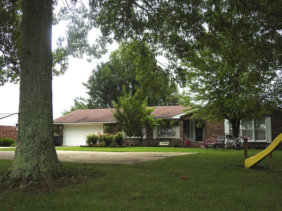 1st image of 2324 Old Main St
