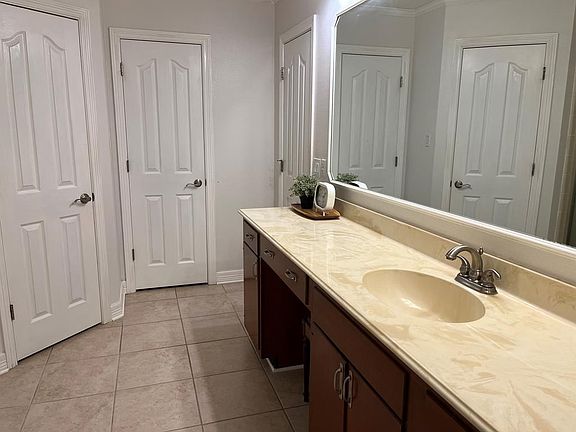 5th image of 1516 Woodberry Dr